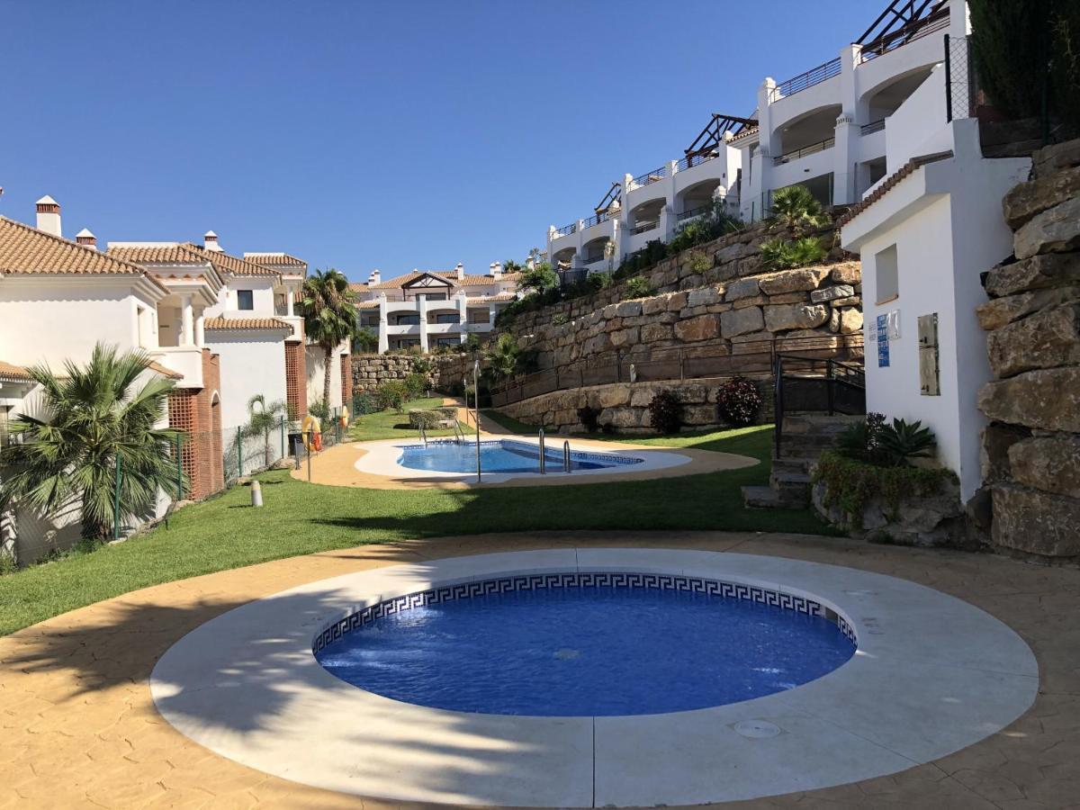 Albatros Golf View 2394 Appartement Casares Buitenkant foto